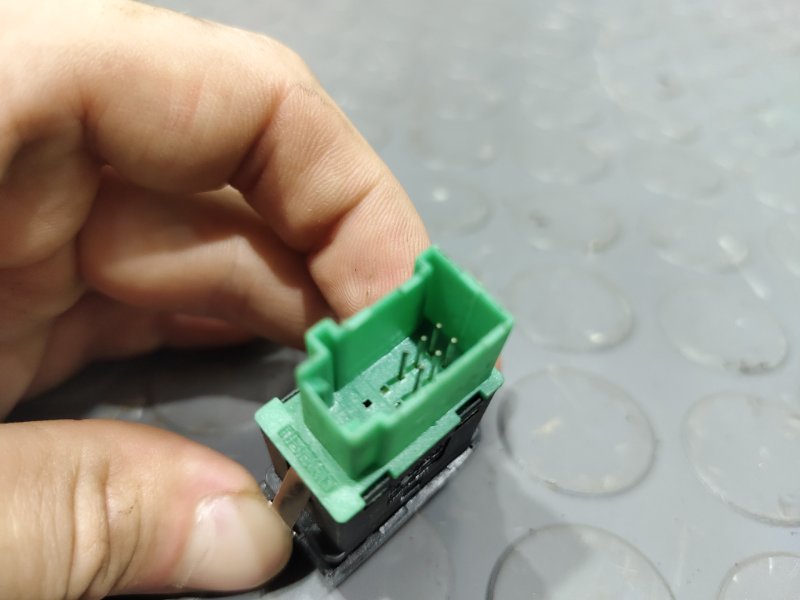 Кнопки в салон, 400 рублей, Красноярск