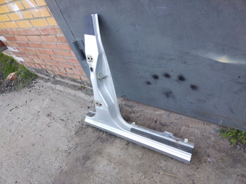 Стойка кузова, 2000 рублей, Красноярск