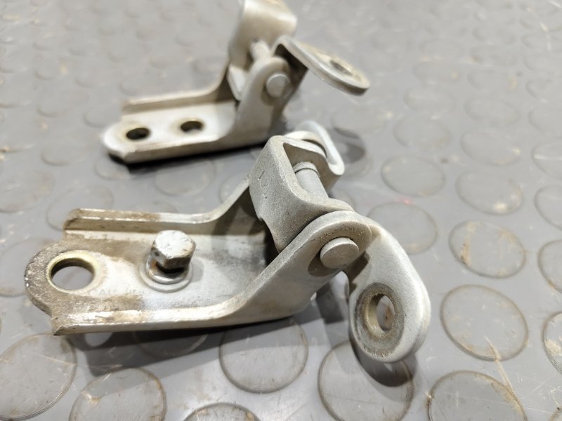 Петля двери, 1000 рублей, Красноярск