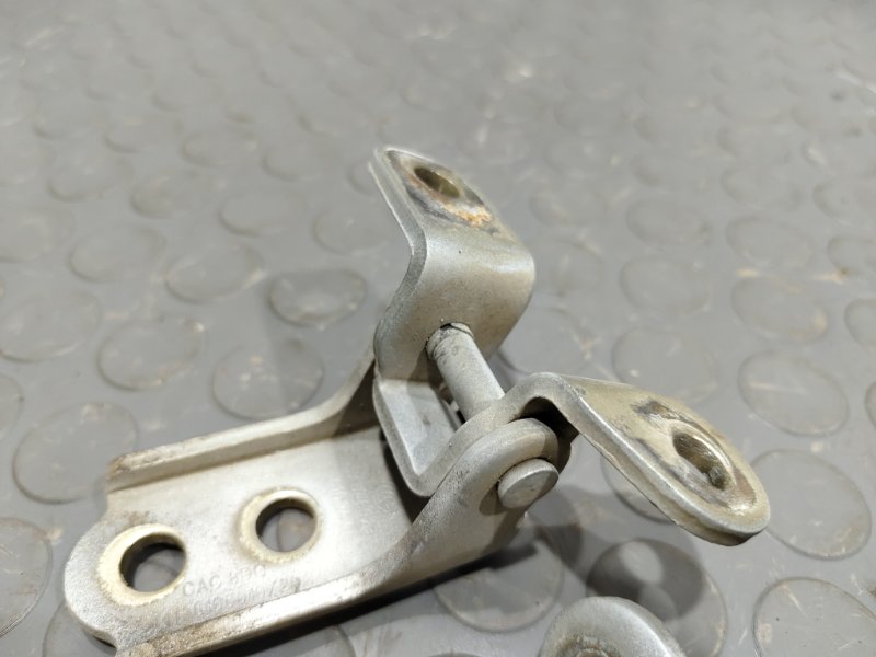 Петля двери, 1000 рублей, Красноярск