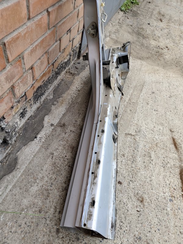 Стойка кузова, 2000 рублей, Красноярск