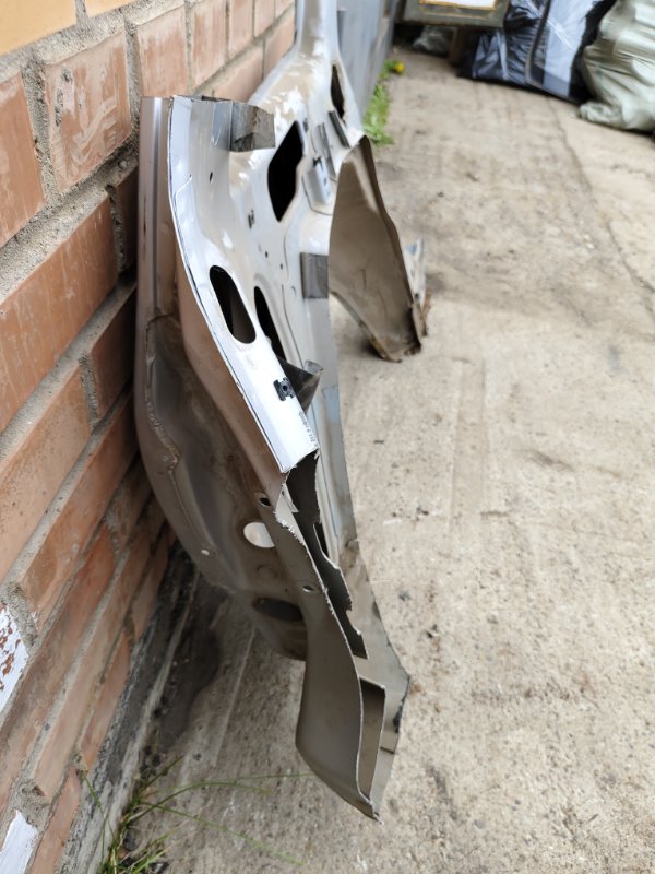 Крыло, 6000 рублей, Красноярск