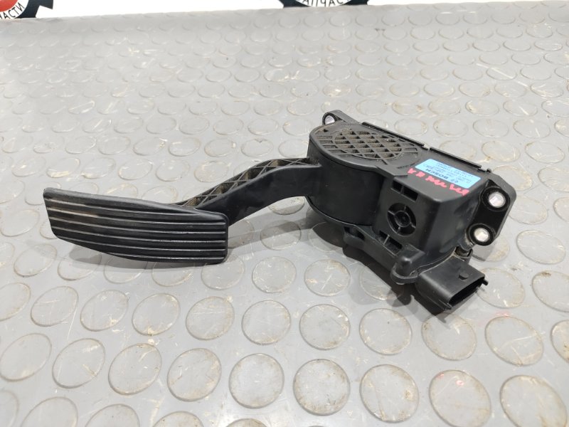 Педаль газа, 1200 рублей, Красноярск