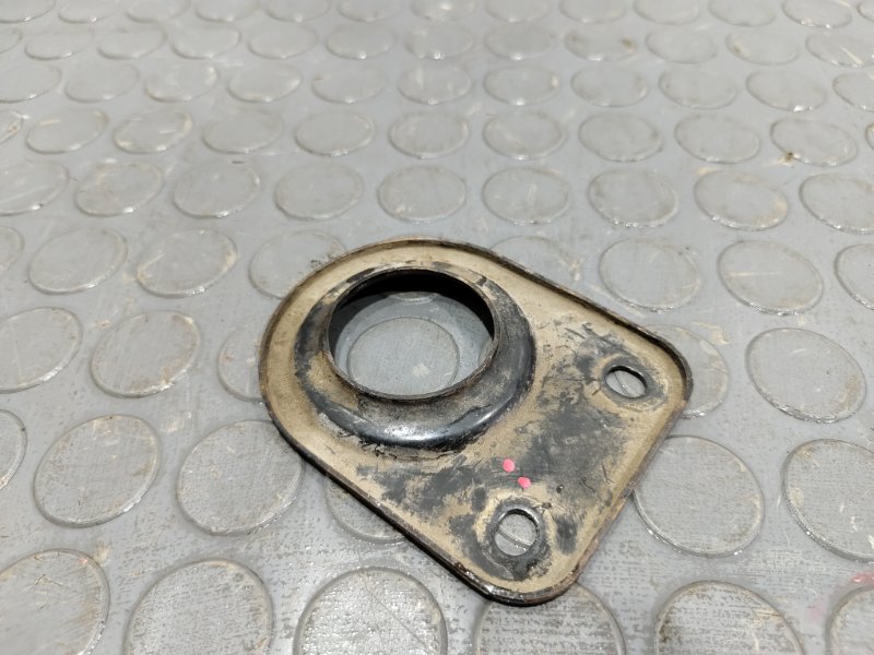 Кронштейн, 400 рублей, Красноярск