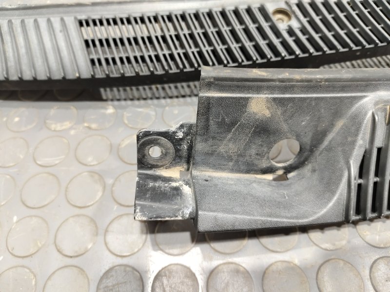 Решетка под лобовое стекло, 700 рублей, Красноярск