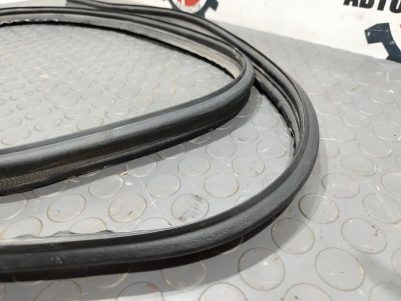 Уплотнительная резинка крышки багажника, 1000 рублей, Красноярск