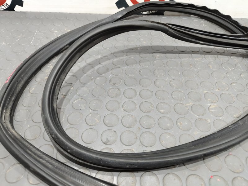 Уплотнительная резинка боковой двери, 1000 рублей, Красноярск