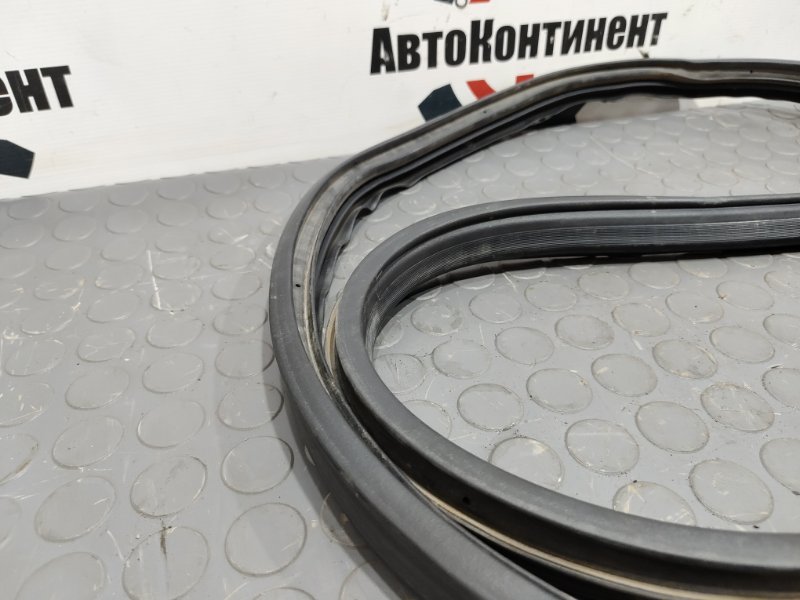 Уплотнительная резинка боковой двери, 700 рублей, Красноярск