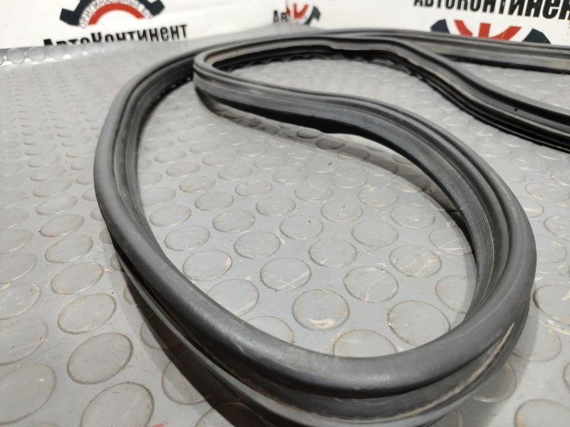 Уплотнительная резинка боковой двери, 1000 рублей, Красноярск