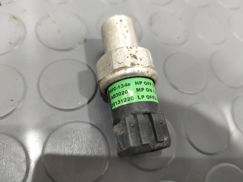 Датчик давления в системе кондиционирования, 1500 рублей, Красноярск