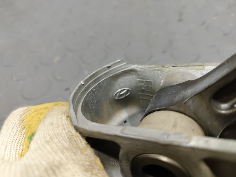 Поршень, 1000 рублей, Красноярск