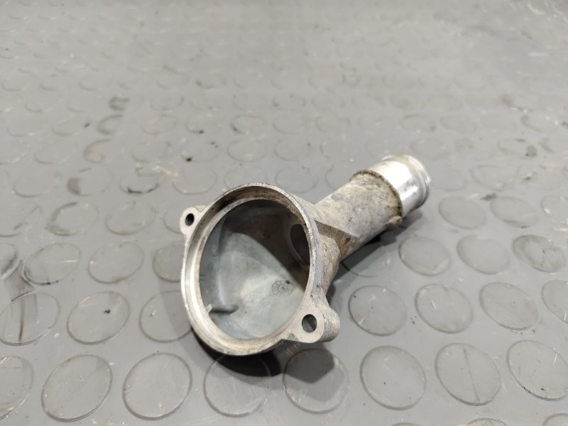 Фланец системы охлаждения, 500 рублей, Красноярск