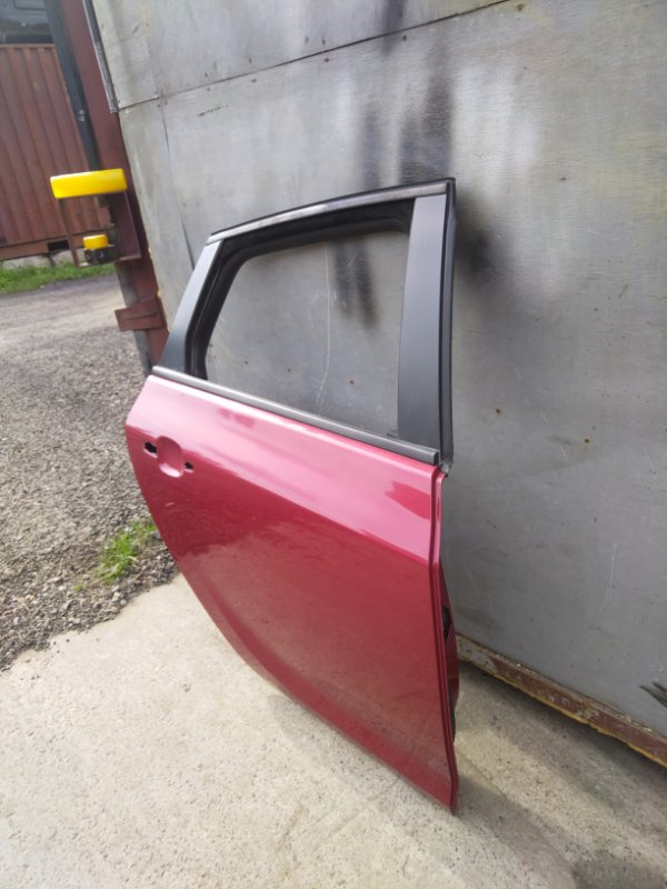 Дверь боковая, 23000 рублей, Красноярск