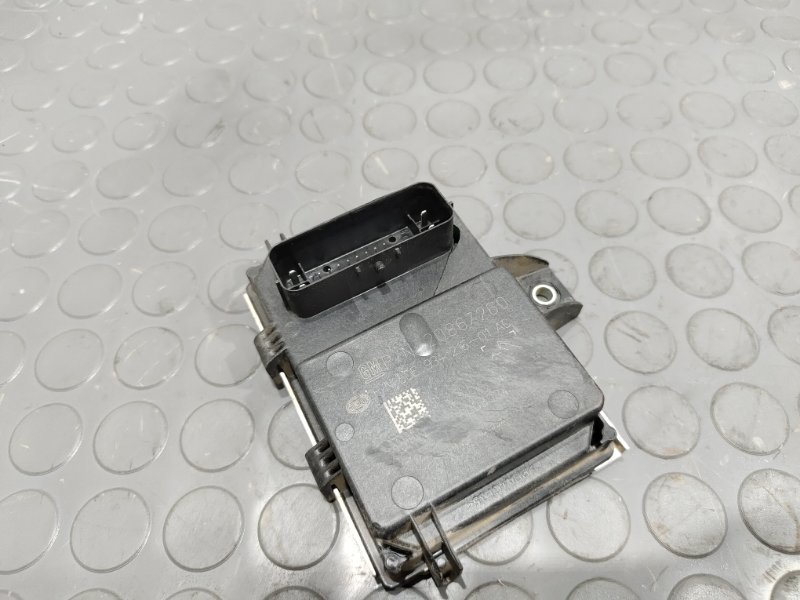 Блок управления, 2000 рублей, Красноярск