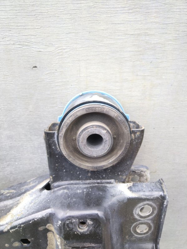 Балка поперечная, 9000 рублей, Красноярск