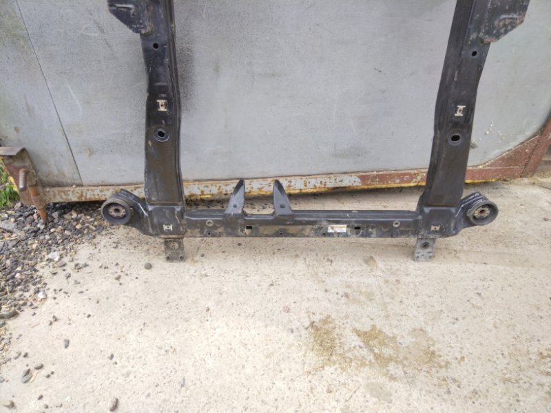 Балка поперечная, 9000 рублей, Красноярск