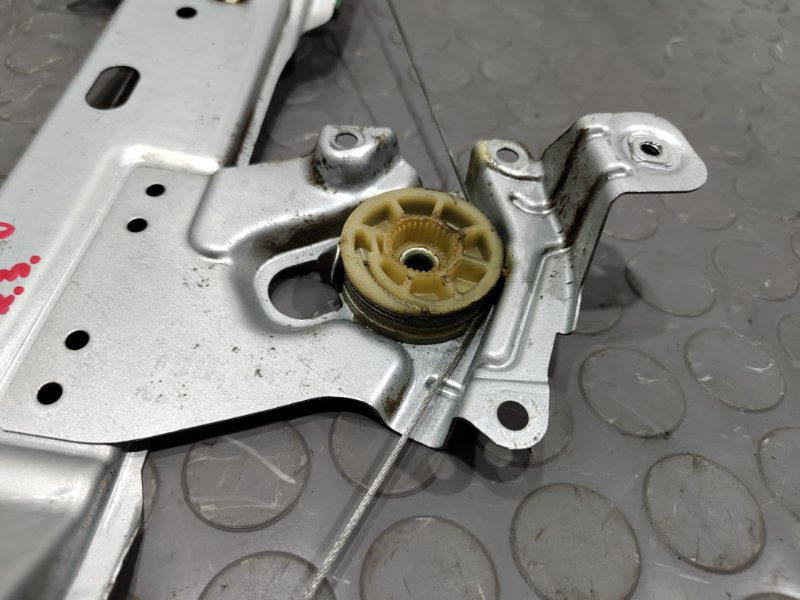 Стеклоподъемник, 1300 рублей, Красноярск