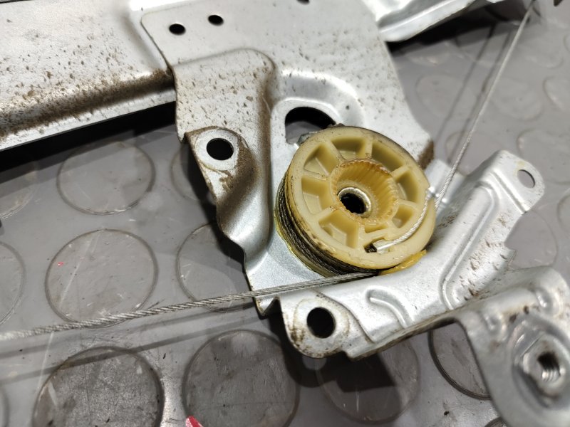 Стеклоподъемник, 2000 рублей, Красноярск