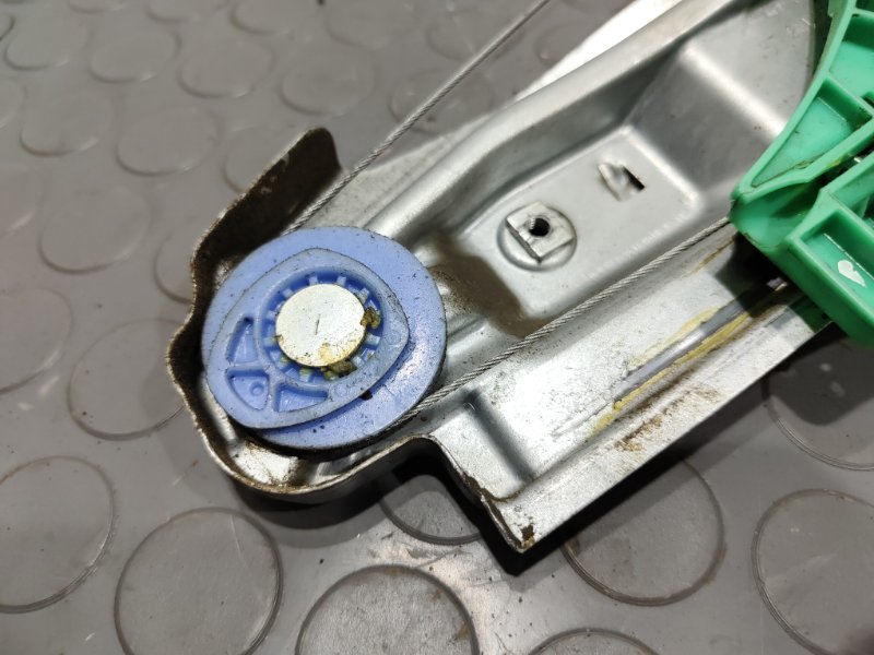 Стеклоподъемник, 2000 рублей, Красноярск