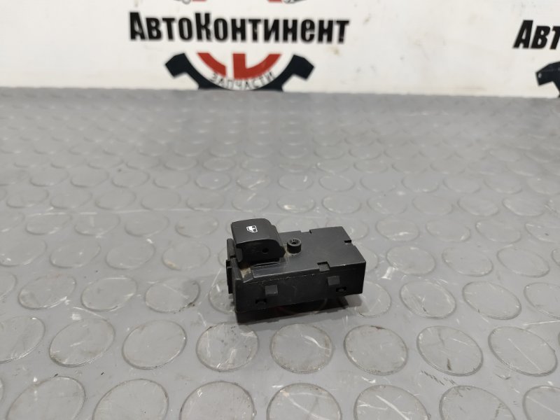 Кнопка стеклоподъемника, 500 рублей, Красноярск