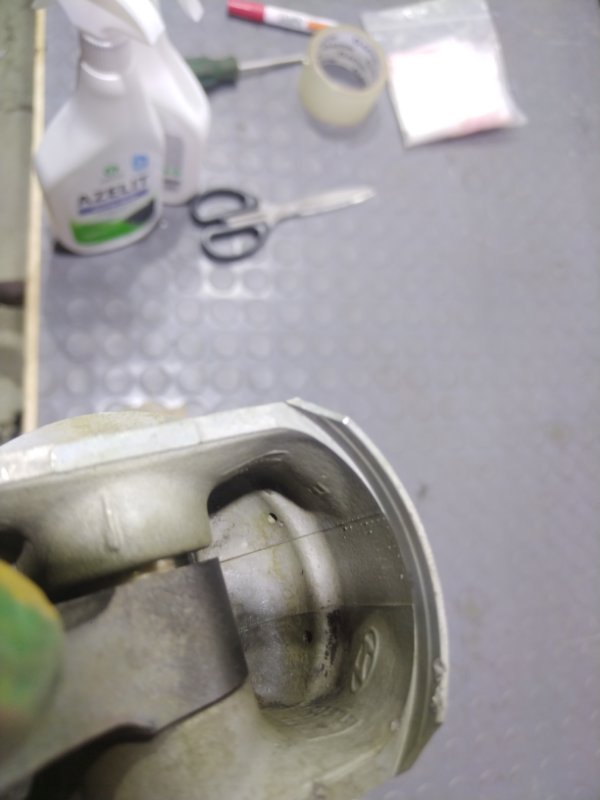 Поршень, 1000 рублей, Красноярск