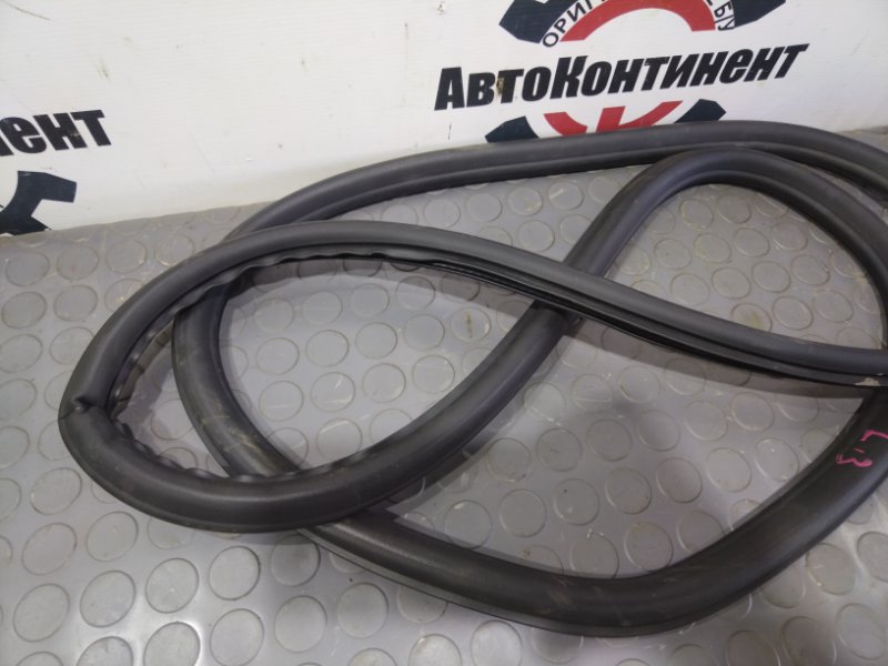 Уплотнительная резинка боковой двери, 1400 рублей, Красноярск