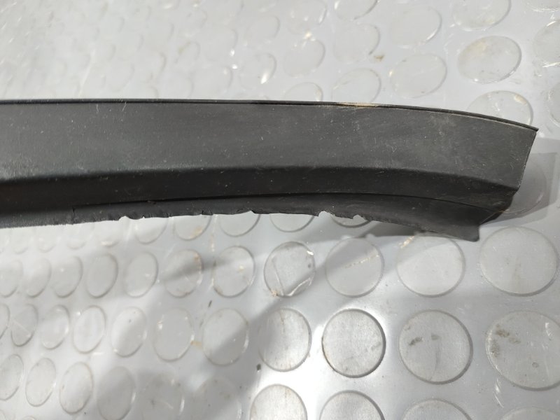 Молдинг лобового стекла, 1300 рублей, Красноярск