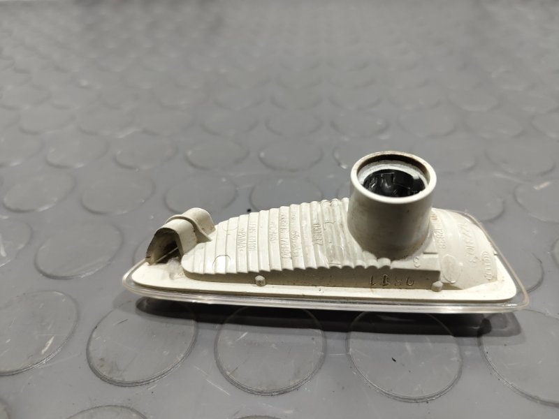 Повторитель в крыло, 1000 рублей, Красноярск