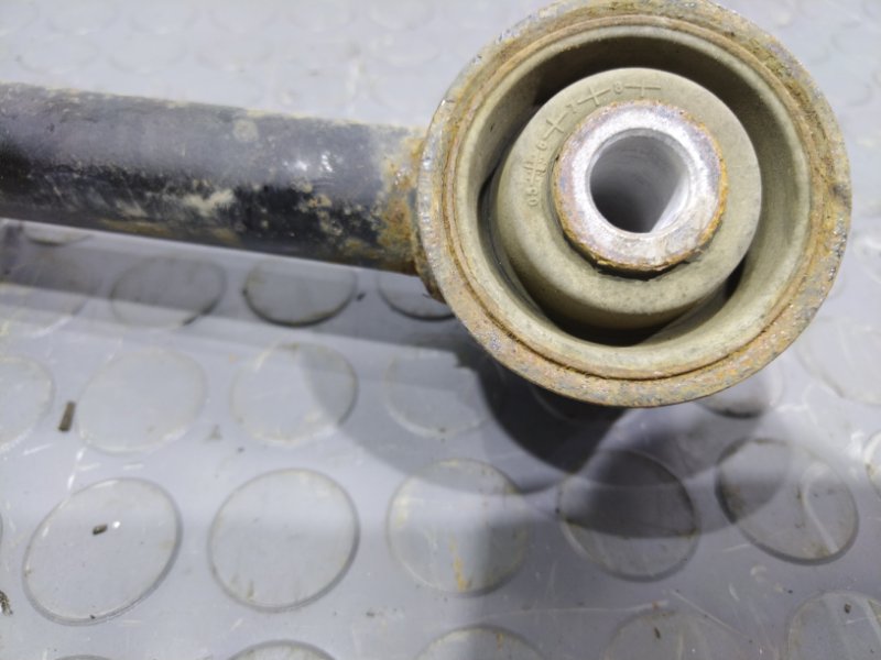 Тяга задняя, 1000 рублей, Красноярск