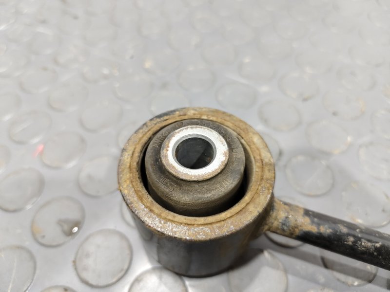 Тяга задняя, 1000 рублей, Красноярск