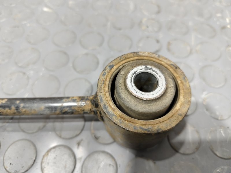 Тяга задняя, 1000 рублей, Красноярск