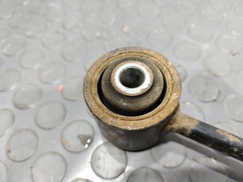 Тяга задняя, 1000 рублей, Красноярск