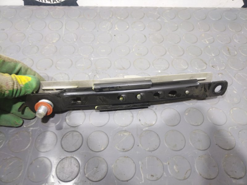 Механизм регулировки ремня безопасности, 600 рублей, Красноярск