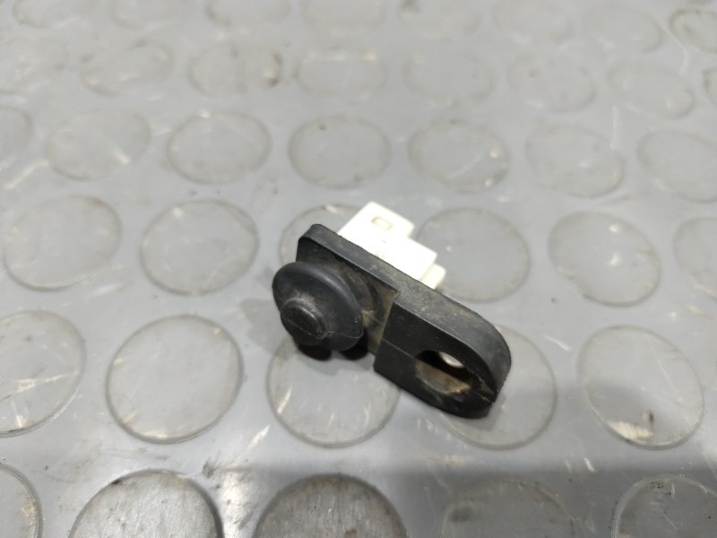 Концевой выключатель, 300 рублей, Красноярск