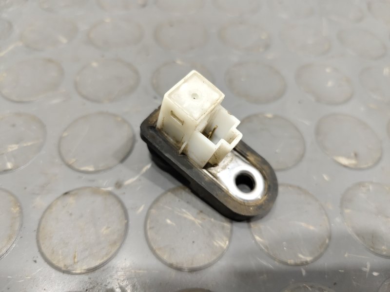 Концевой выключатель, 300 рублей, Красноярск