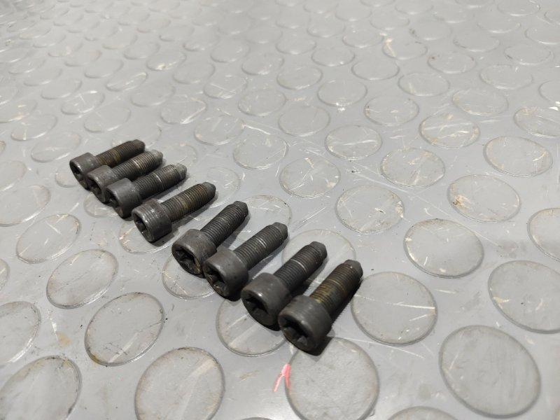 Болт маховика, 1000 рублей, Красноярск