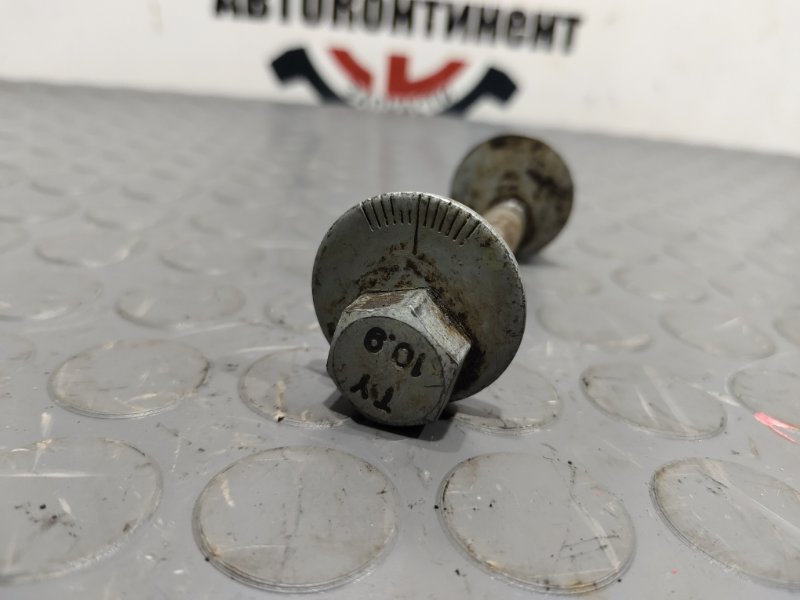 Болт развальный, 500 рублей, Красноярск