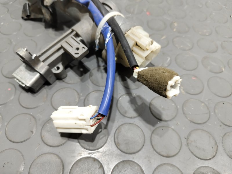 Замок зажигания, 3800 рублей, Красноярск