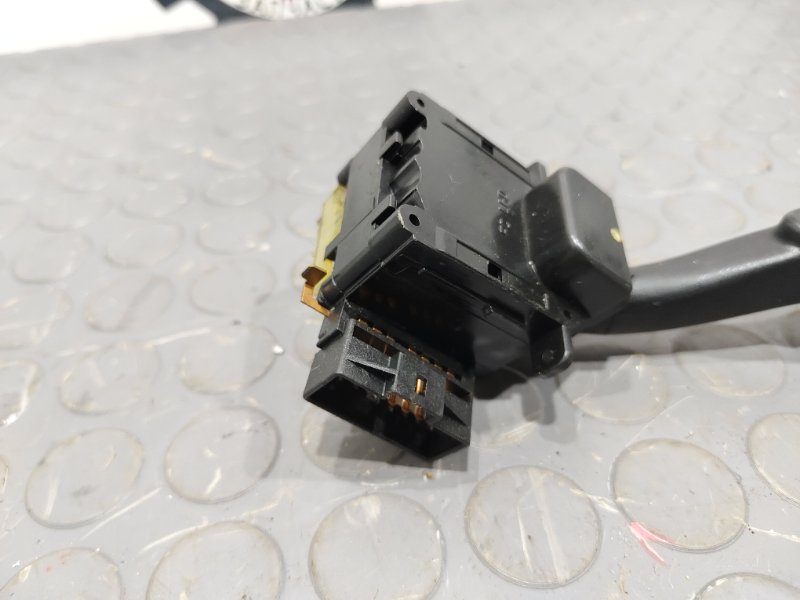 Подрулевой переключатель дворников, 2000 рублей, Красноярск