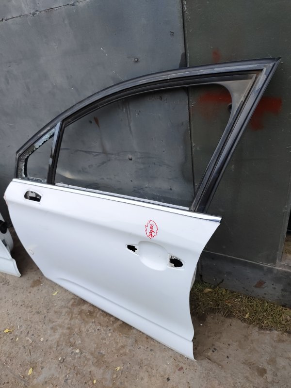 Дверь боковая, 13000 рублей, Красноярск