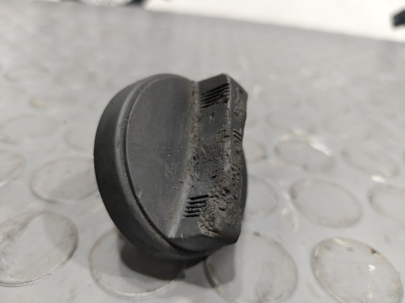 Крышка маслозаливной горловины, 450 рублей, Красноярск