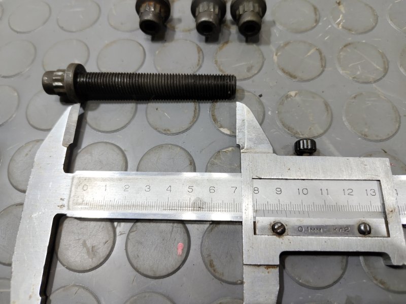 Болт коленвала, 300 рублей, Красноярск