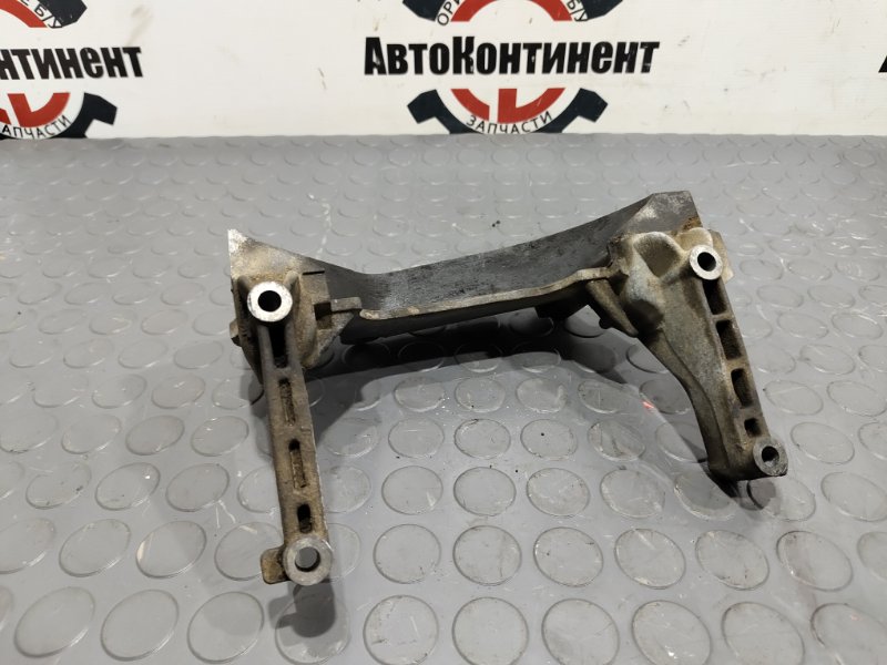 Кронштейн двигателя, 1000 рублей, Красноярск