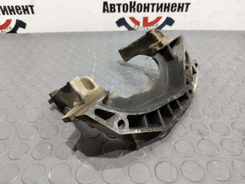 Кронштейн двигателя, 1000 рублей, Красноярск