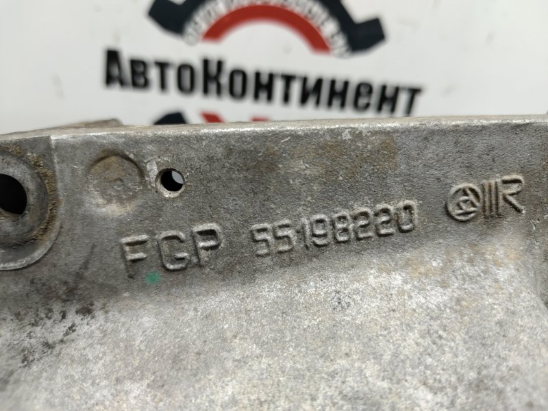 Кронштейн опоры двигателя, 1300 рублей, Красноярск