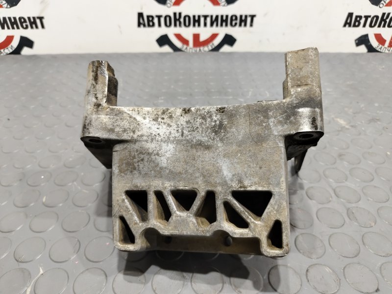 Кронштейн опоры двигателя, 1300 рублей, Красноярск