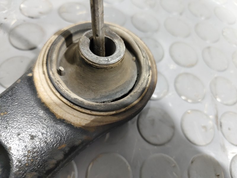 Рычаг подвески, 1100 рублей, Красноярск