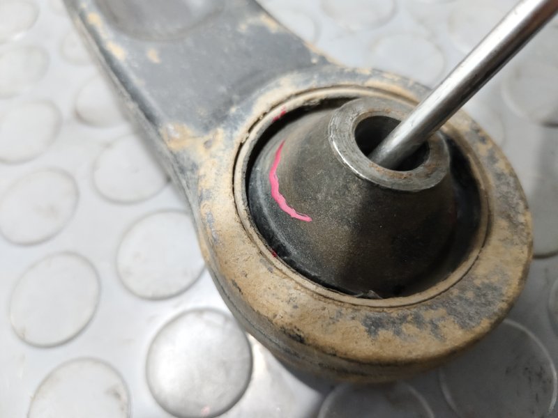 Рычаг подвески, 1000 рублей, Красноярск