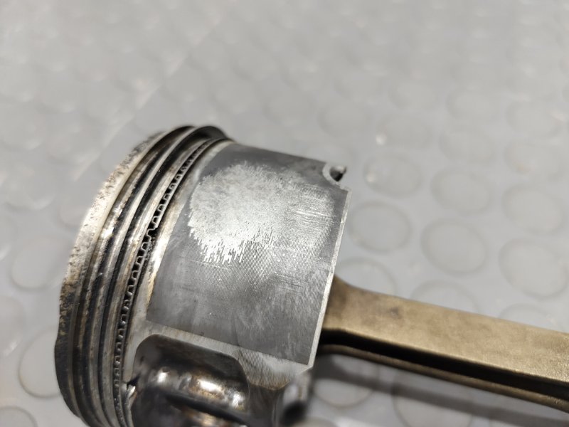 Поршень, 2000 рублей, Красноярск