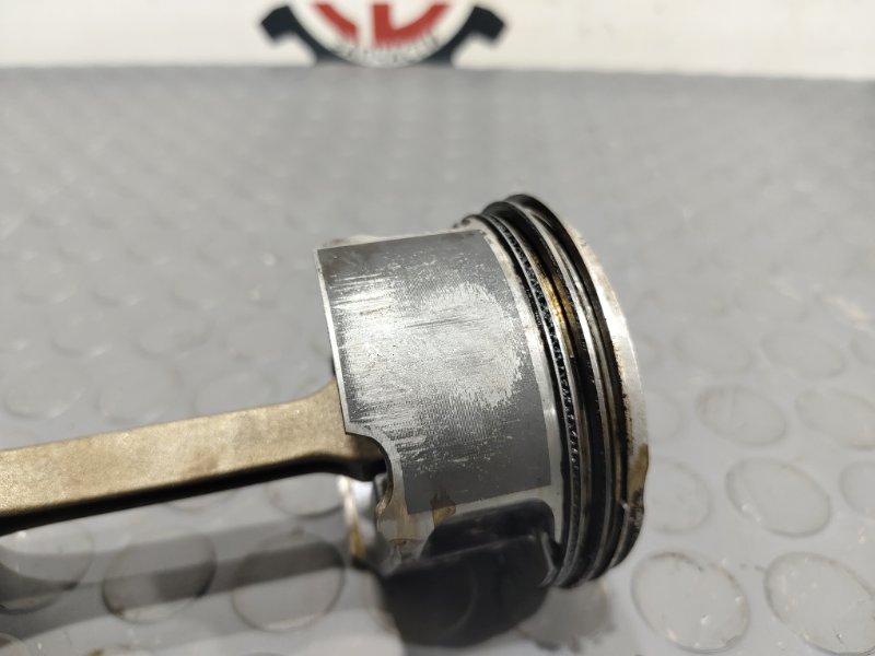 Поршень, 2000 рублей, Красноярск